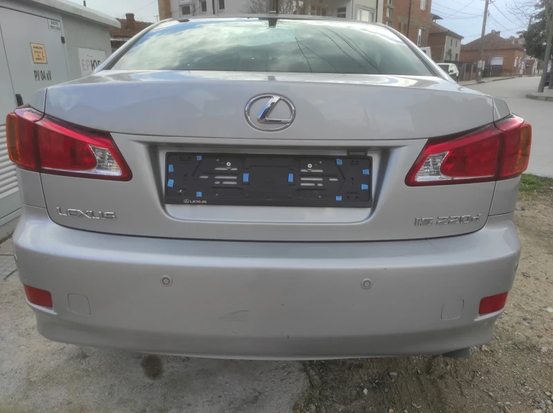 Lexus IS 220d 2.2  ИТАЛИЯ, снимка 7 - Автомобили и джипове - 52103234