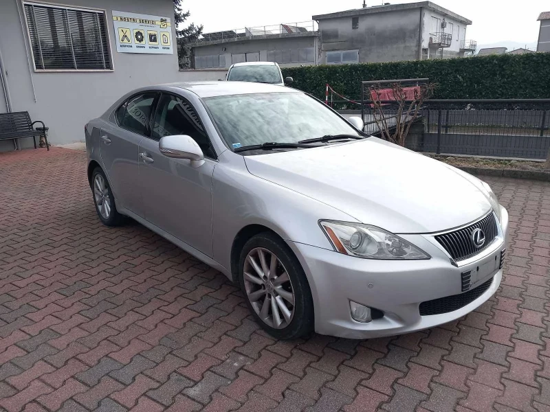 Lexus IS 220d 2.2  ИТАЛИЯ, снимка 2 - Автомобили и джипове - 52103234