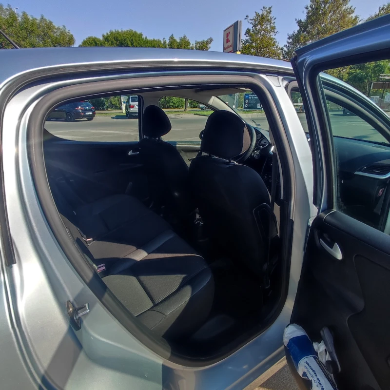 Peugeot 207, снимка 7 - Автомобили и джипове - 50957635