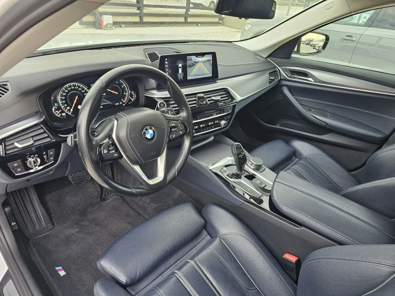 BMW 530 Luxury Line, снимка 9 - Автомобили и джипове - 51853710