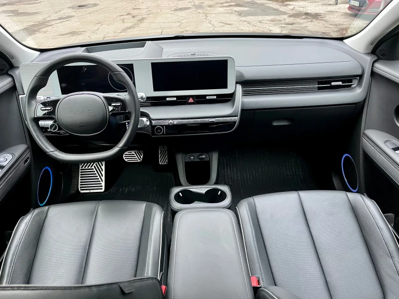 Hyundai Ioniq 5  77.4kWh 4x4 360/ /BOSE/ ОБДУХВАНЕ , снимка 12 - Автомобили и джипове - 52593814