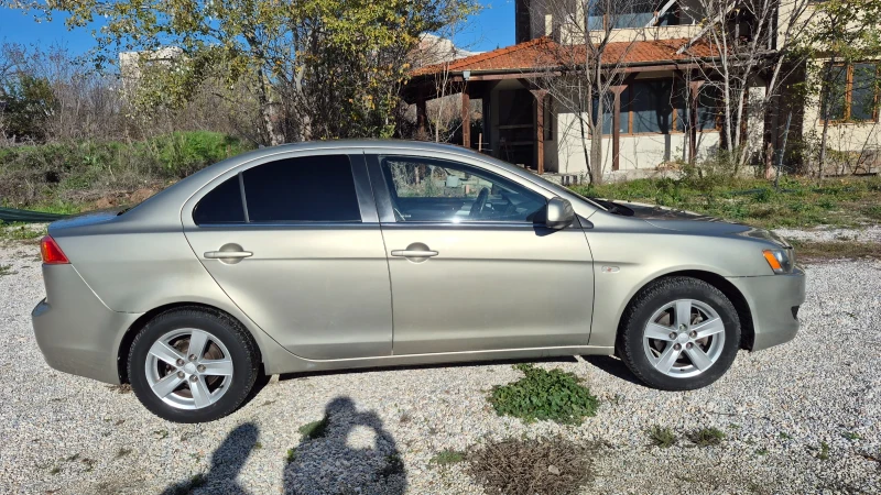 Mitsubishi Lancer, снимка 2 - Автомобили и джипове - 52618146