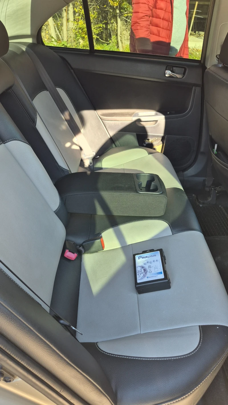 Mitsubishi Lancer, снимка 6 - Автомобили и джипове - 52618146