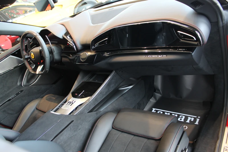 Ferrari Purosangue, снимка 10 - Автомобили и джипове - 52814451