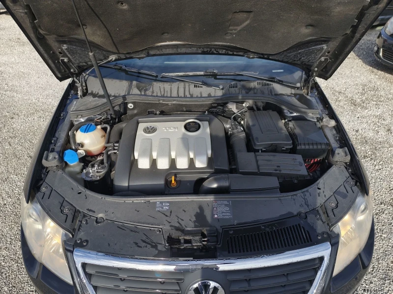 VW Passat 1.9tdi 105kc, снимка 12 - Автомобили и джипове - 52830206