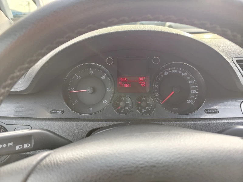 VW Passat 1.9tdi 105kc, снимка 8 - Автомобили и джипове - 52830206