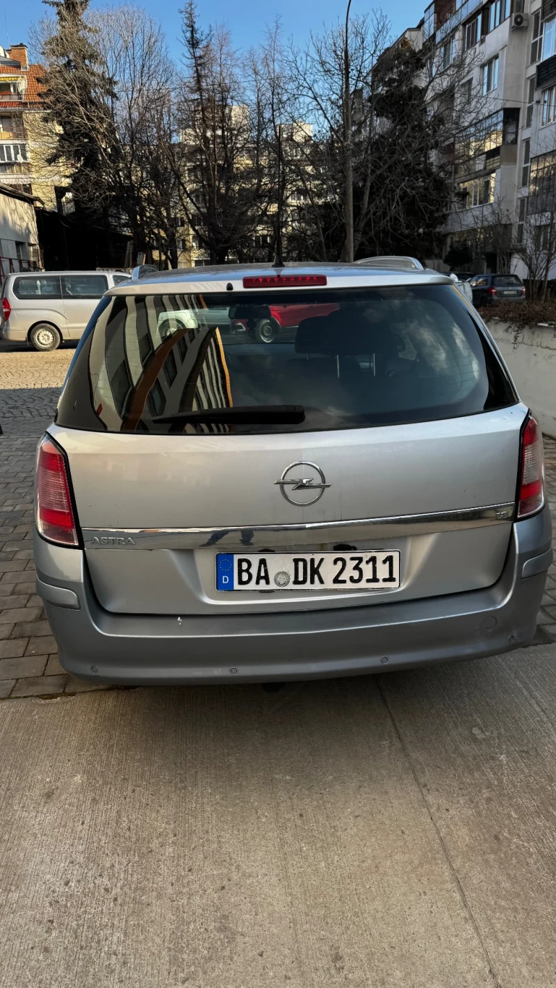 Opel Astra, снимка 4 - Автомобили и джипове - 53149092