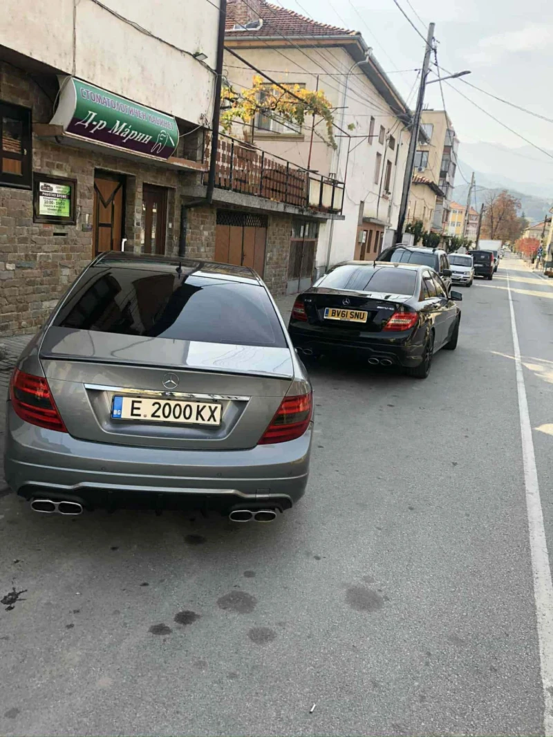 Mercedes-Benz C 220 C220 CDI AMG FULL PAKET, снимка 4 - Автомобили и джипове - 53264530
