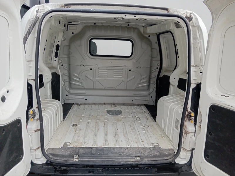 Peugeot Bipper  FOURGON COURT 1.3 BlueHDI 80, снимка 11 - Автомобили и джипове - 53362741