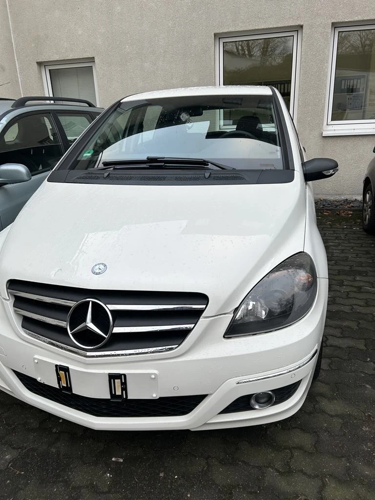 Mercedes-Benz B 200, снимка 1 - Автомобили и джипове - 49021891