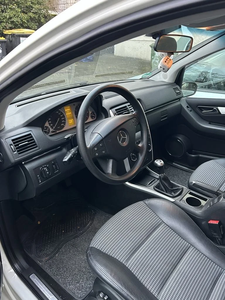 Mercedes-Benz B 200, снимка 7 - Автомобили и джипове - 49021891