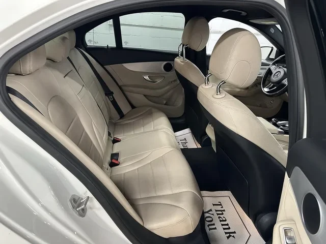 Mercedes-Benz C 300 4MATIC #УНИКАТ# !AMG LINE! PANO/CAM, снимка 9 - Автомобили и джипове - 54967399