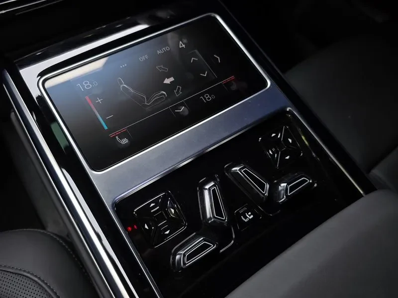 Audi A8 3.0 TDI Quattro, снимка 17 - Автомобили и джипове - 55097961