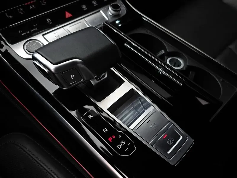 Audi A8 3.0 TDI Quattro, снимка 9 - Автомобили и джипове - 55097961