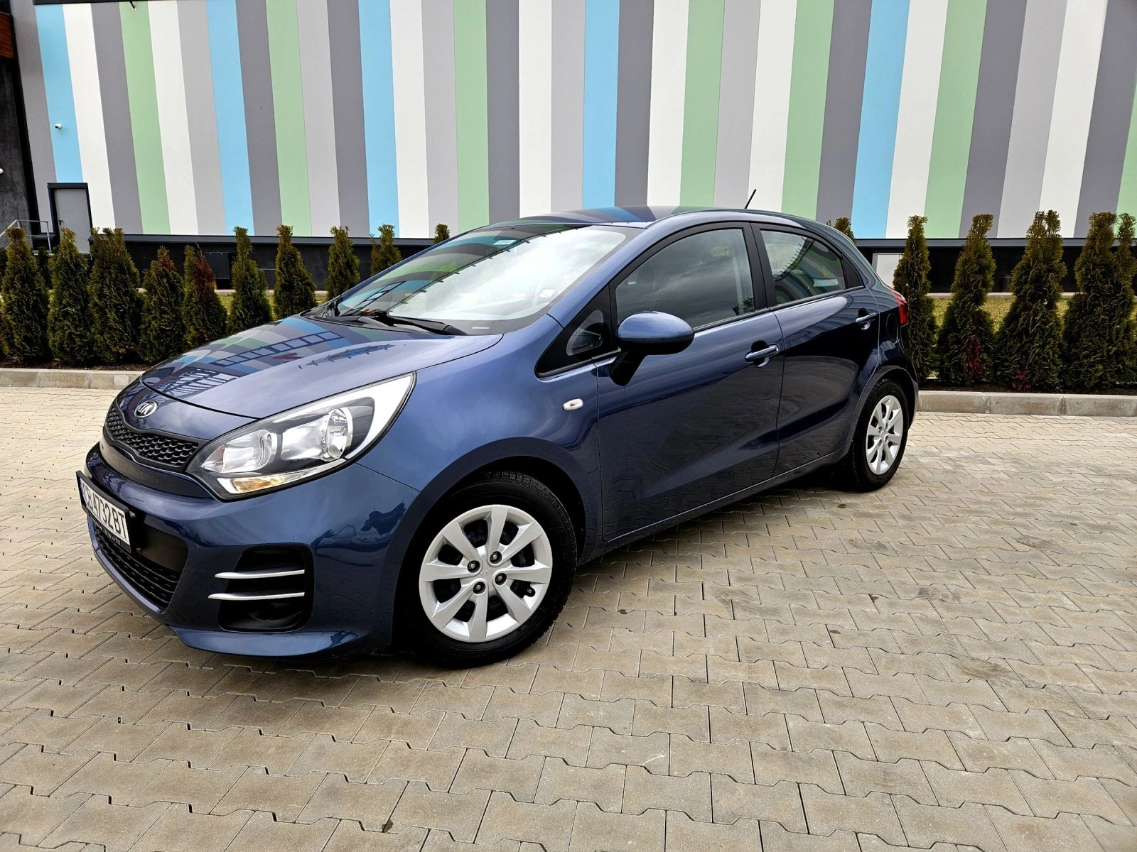 Kia Rio 84кс.Бензи/Газ, usb, Мултиволан  - изображение 2