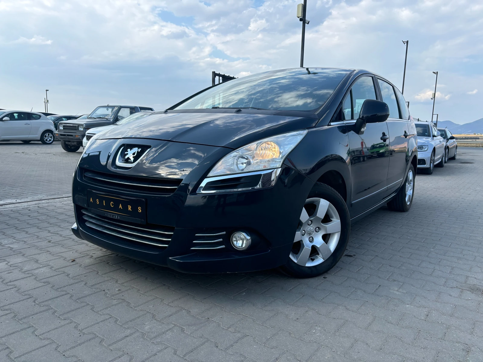 Peugeot 5008 1.6i 7местна 122000км. - [1] 