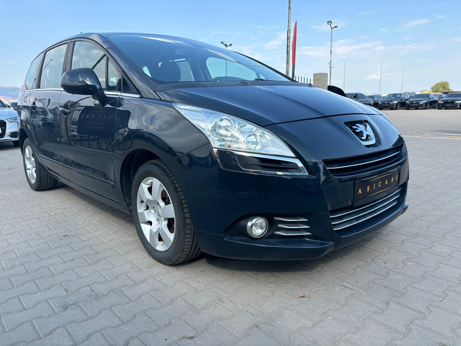 Peugeot 5008 1.6i 7местна 122000км. - изображение 7