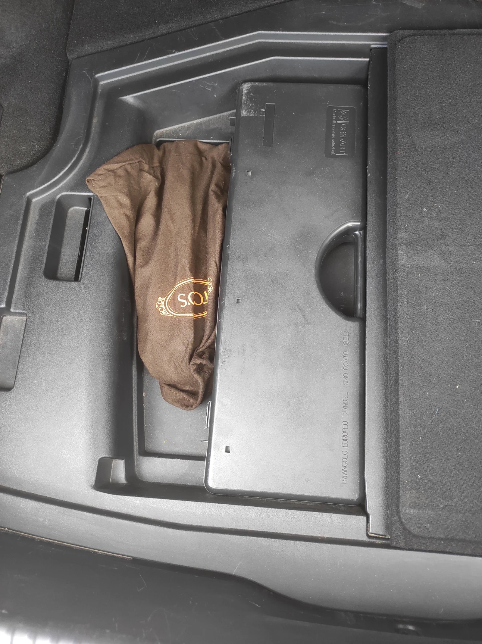 Lexus IS 220d 2.2   | Mobile.bg   15