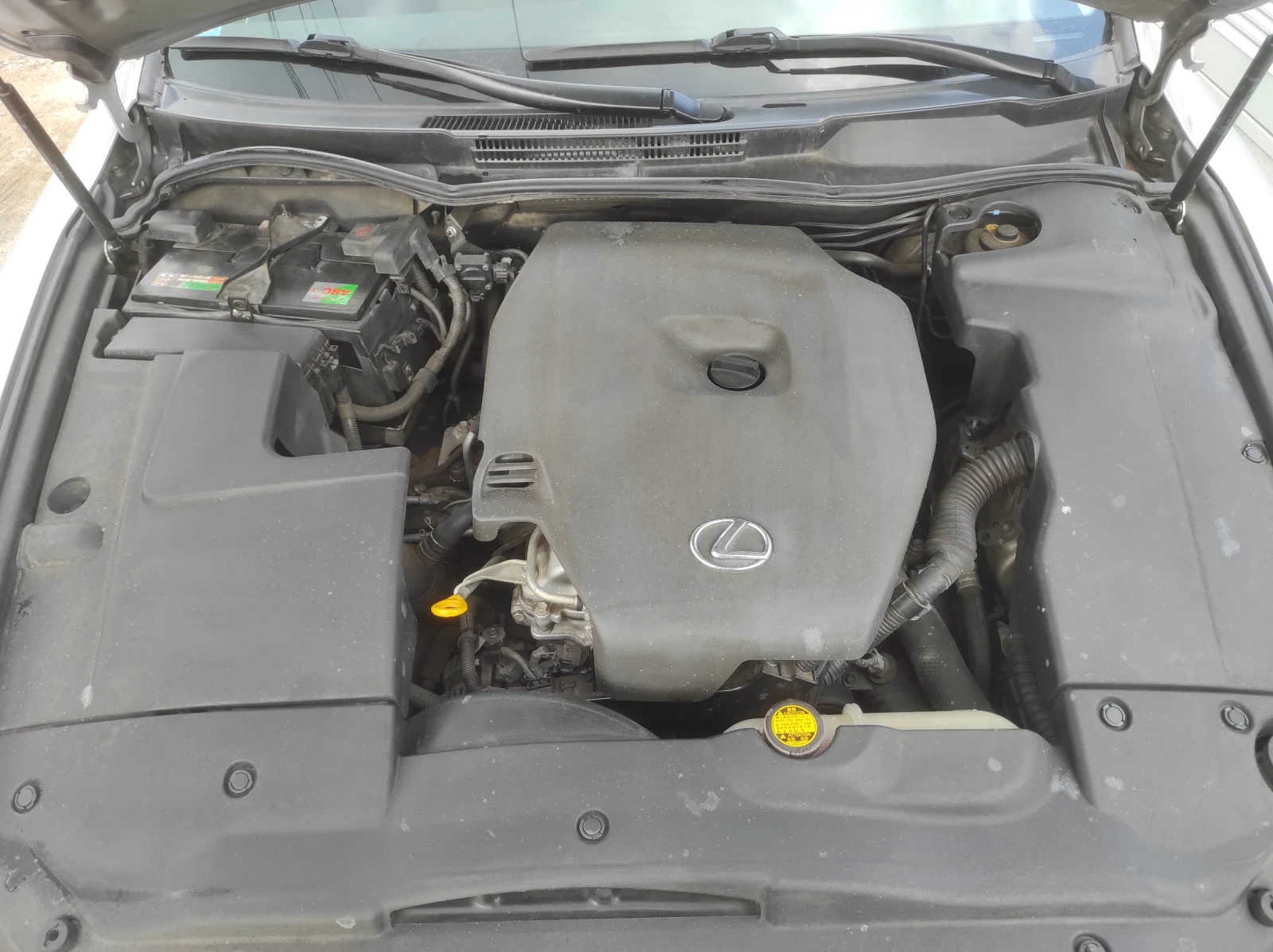 Lexus IS 220d 2.2   | Mobile.bg   13