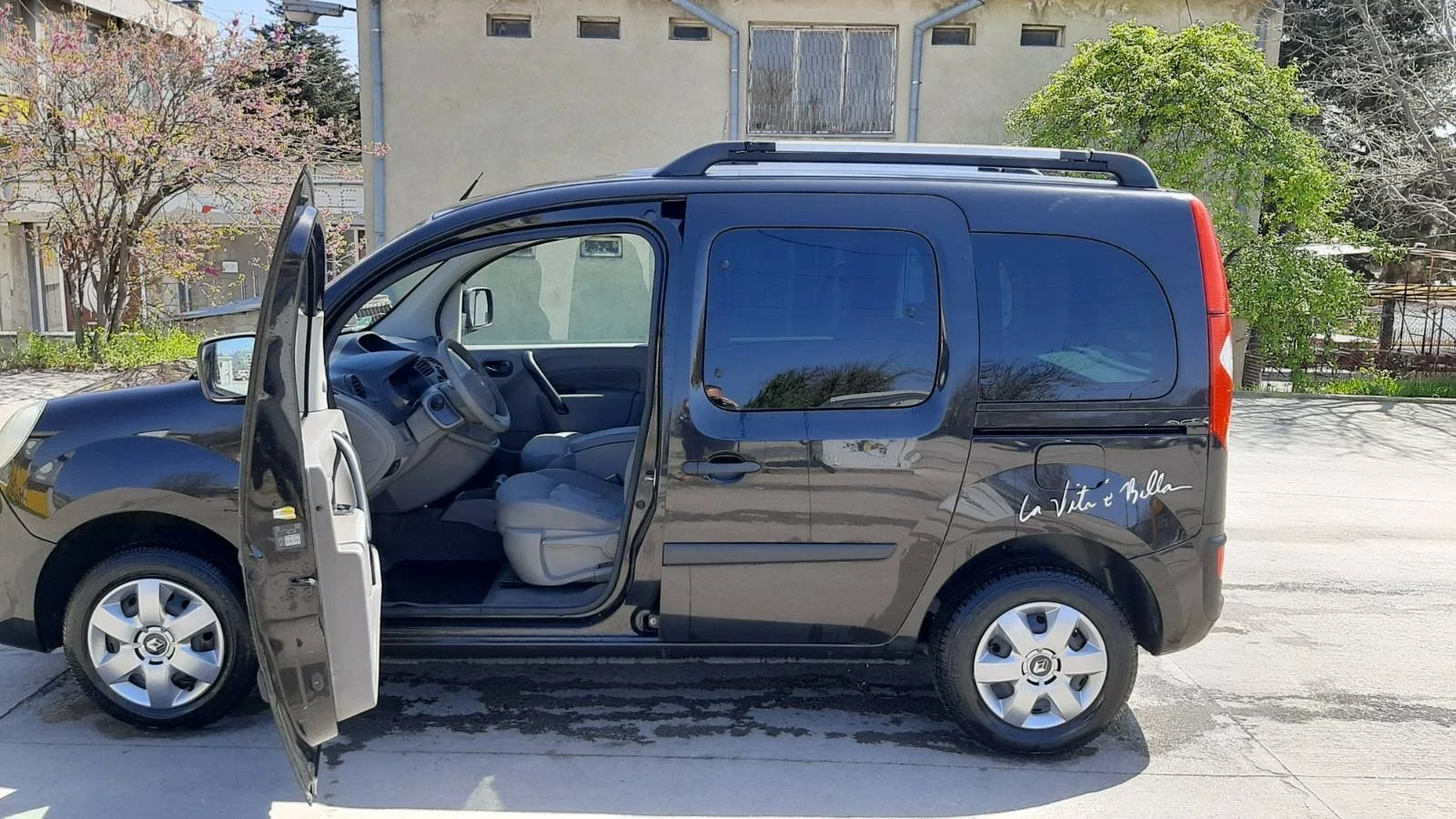 Renault Kangoo  - изображение 4