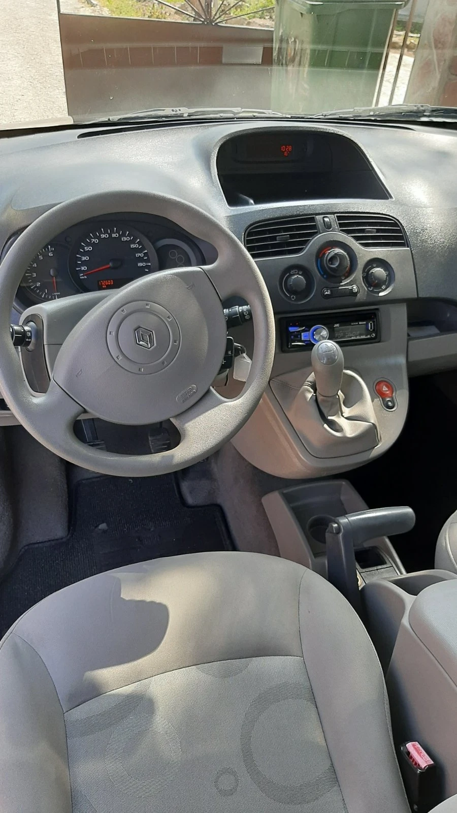 Renault Kangoo  - изображение 8