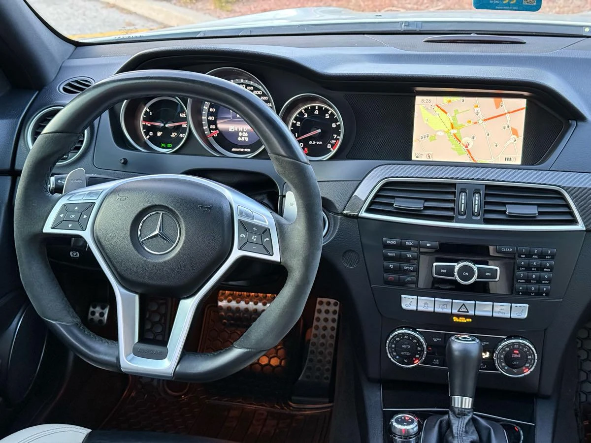 Mercedes-Benz C 63 AMG * * АвтоКредит - изображение 9