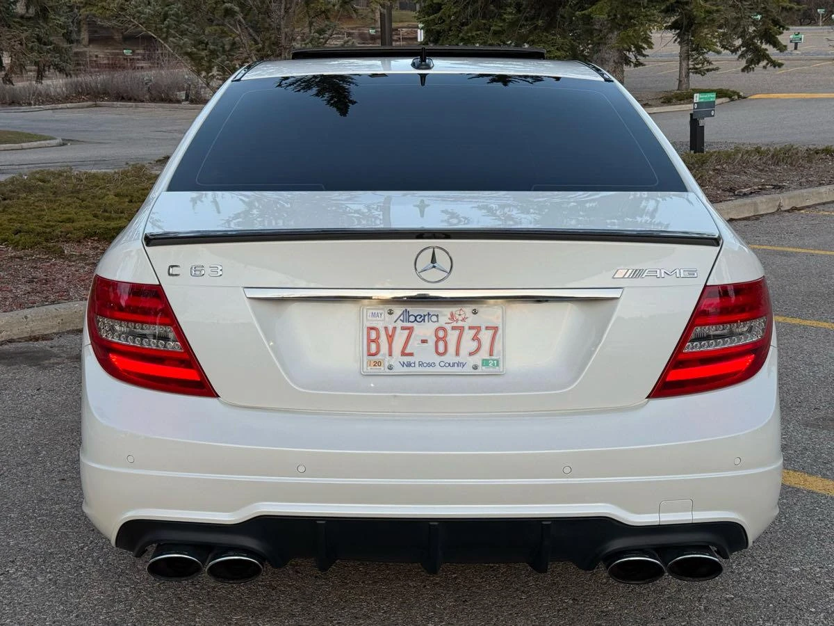 Mercedes-Benz C 63 AMG * * АвтоКредит - изображение 4