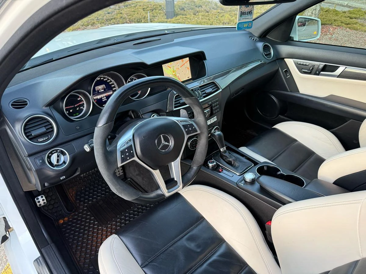 Mercedes-Benz C 63 AMG * * АвтоКредит - изображение 10