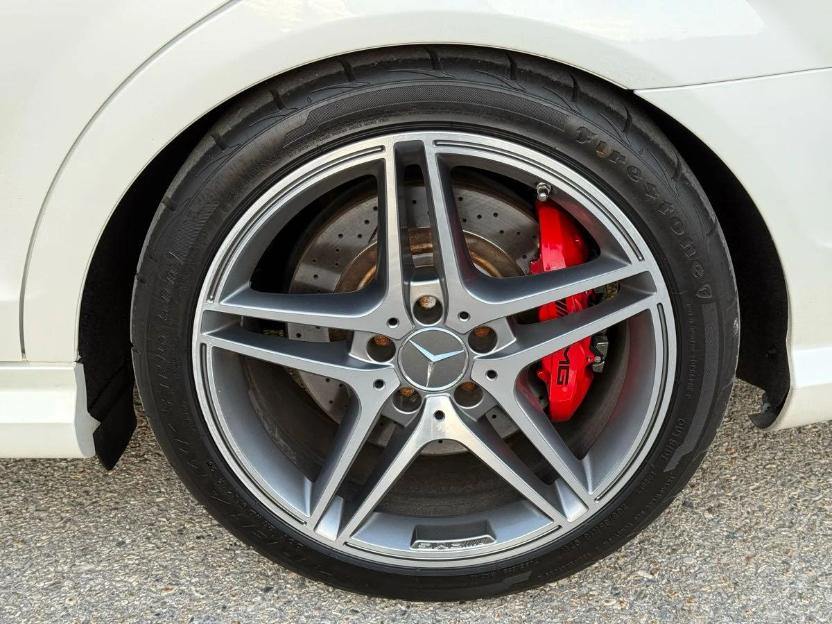Mercedes-Benz C 63 AMG * * АвтоКредит - изображение 7