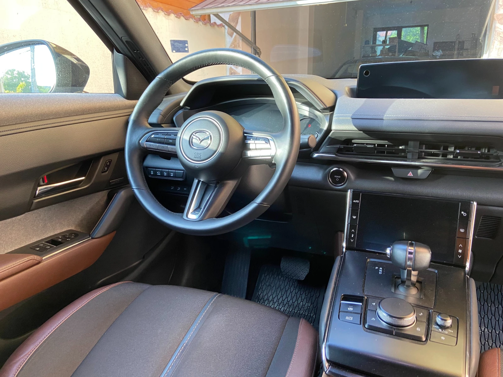 Mazda MX-30 EV - изображение 4