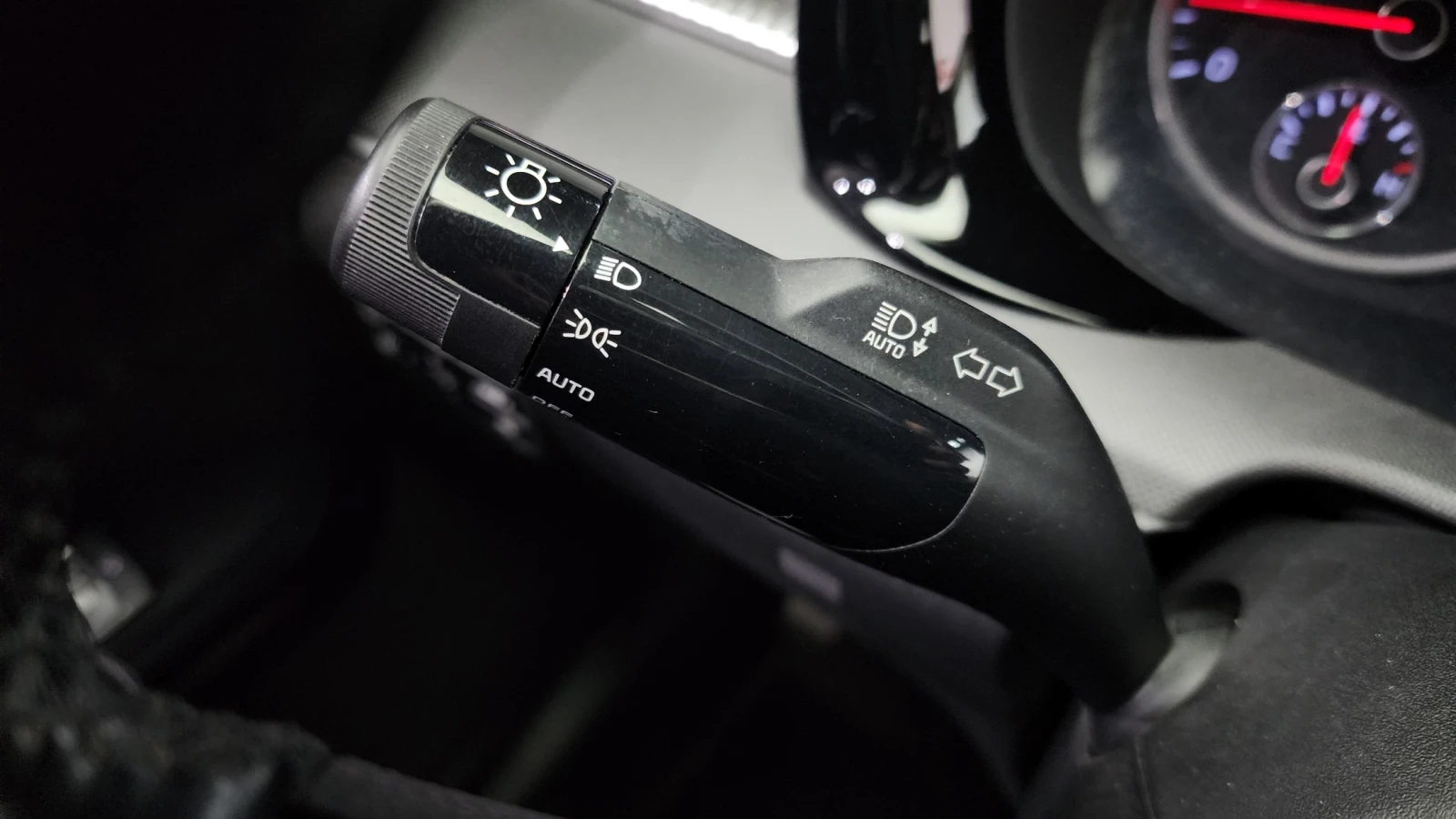 Kia K5 2.0LPI TRENDY | Mobile.bg   15