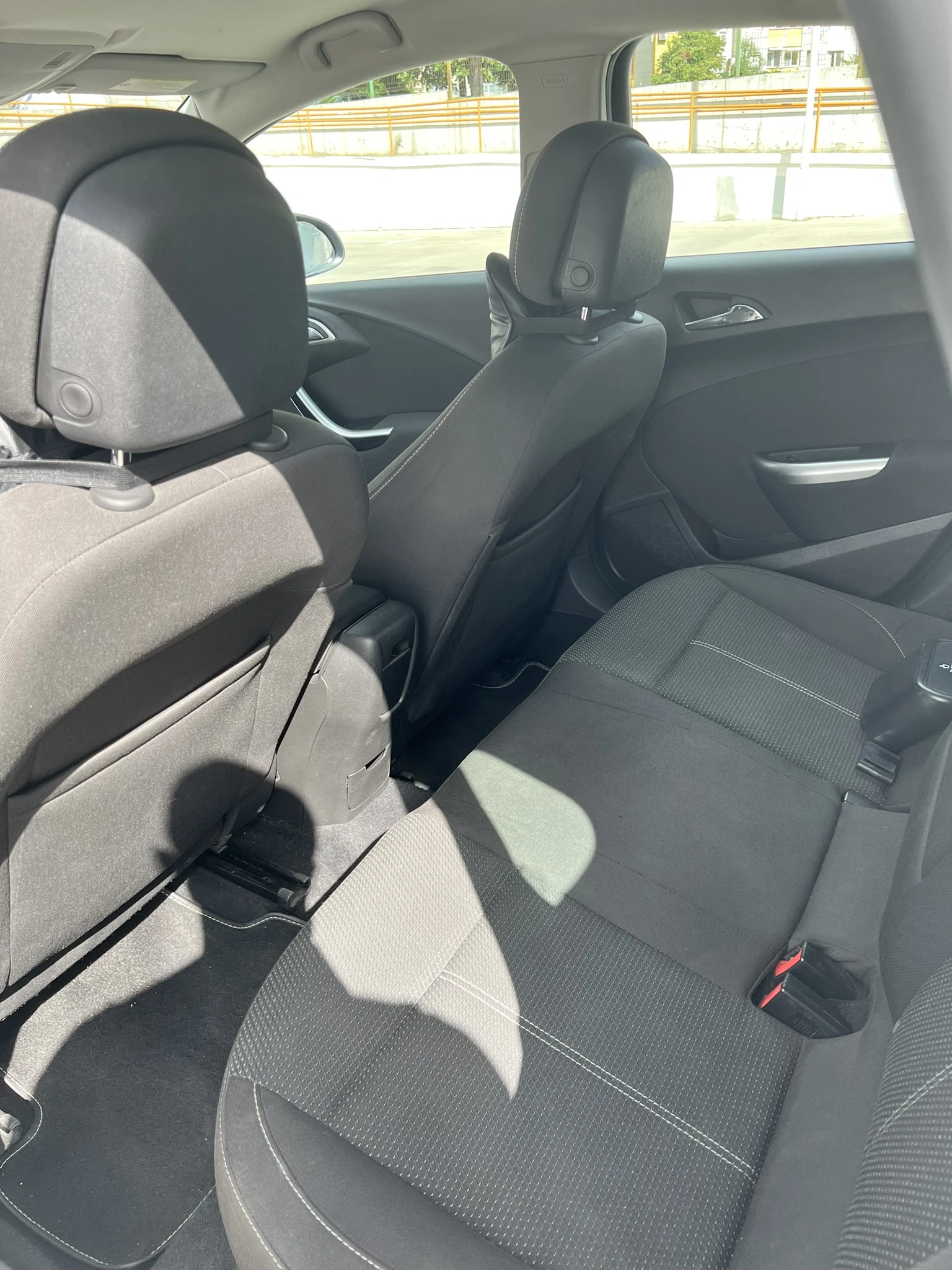 Opel Astra J 2.0 COSMO - изображение 9