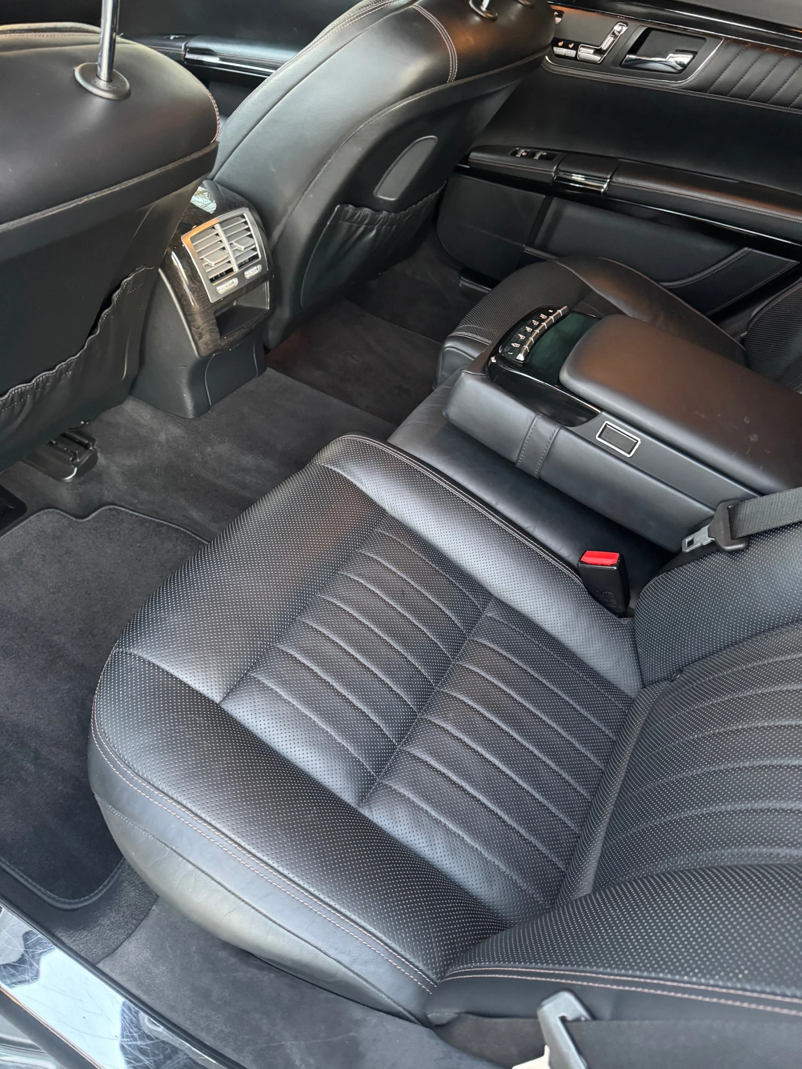 Mercedes-Benz S 600 V12 Facelift        | Mobile.bg   12