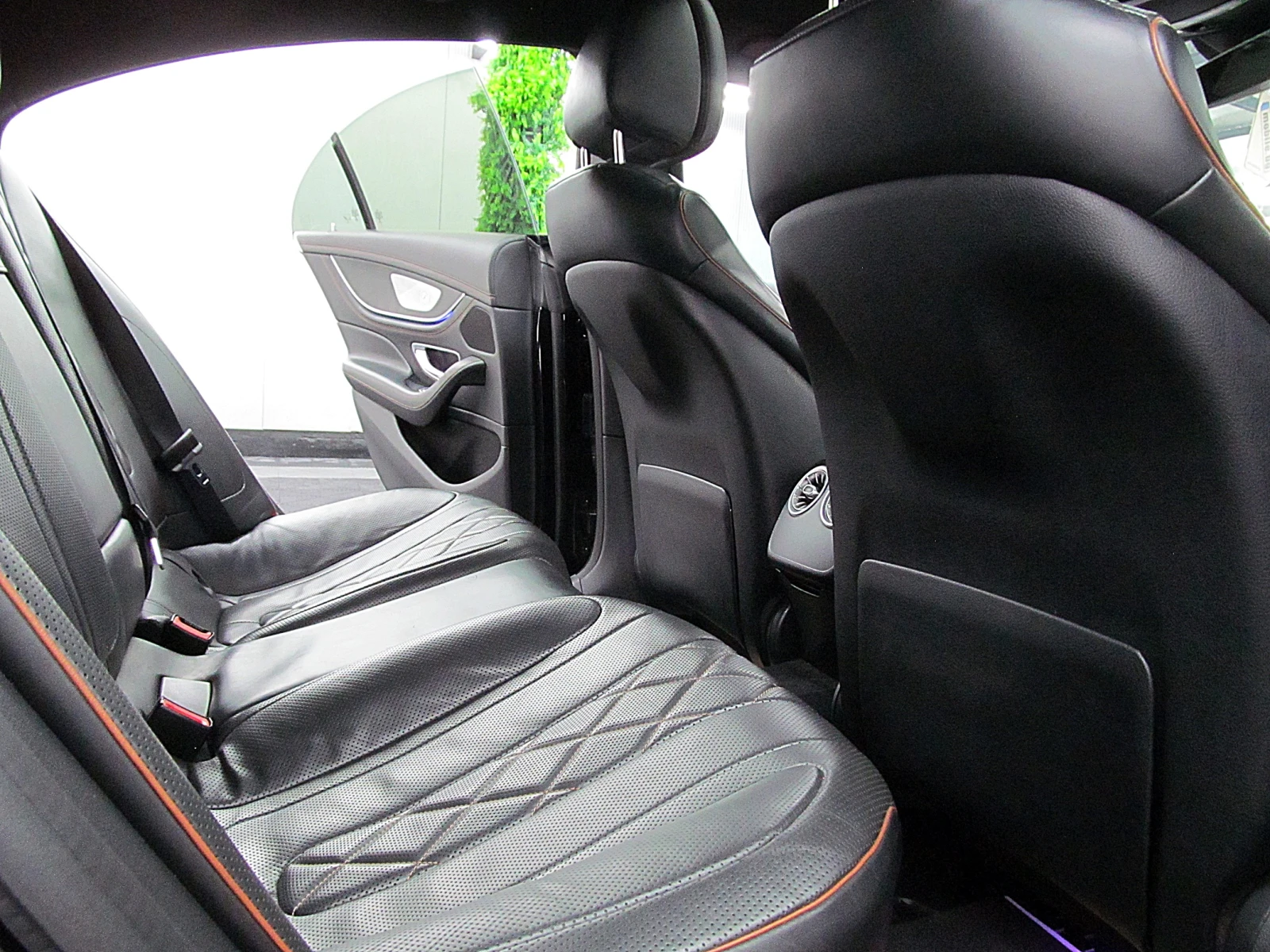 Mercedes-Benz CLS 350 EDITION-1/4-Matic/AMG-line/СОБСТВЕН ЛИЗИНГ - изображение 10