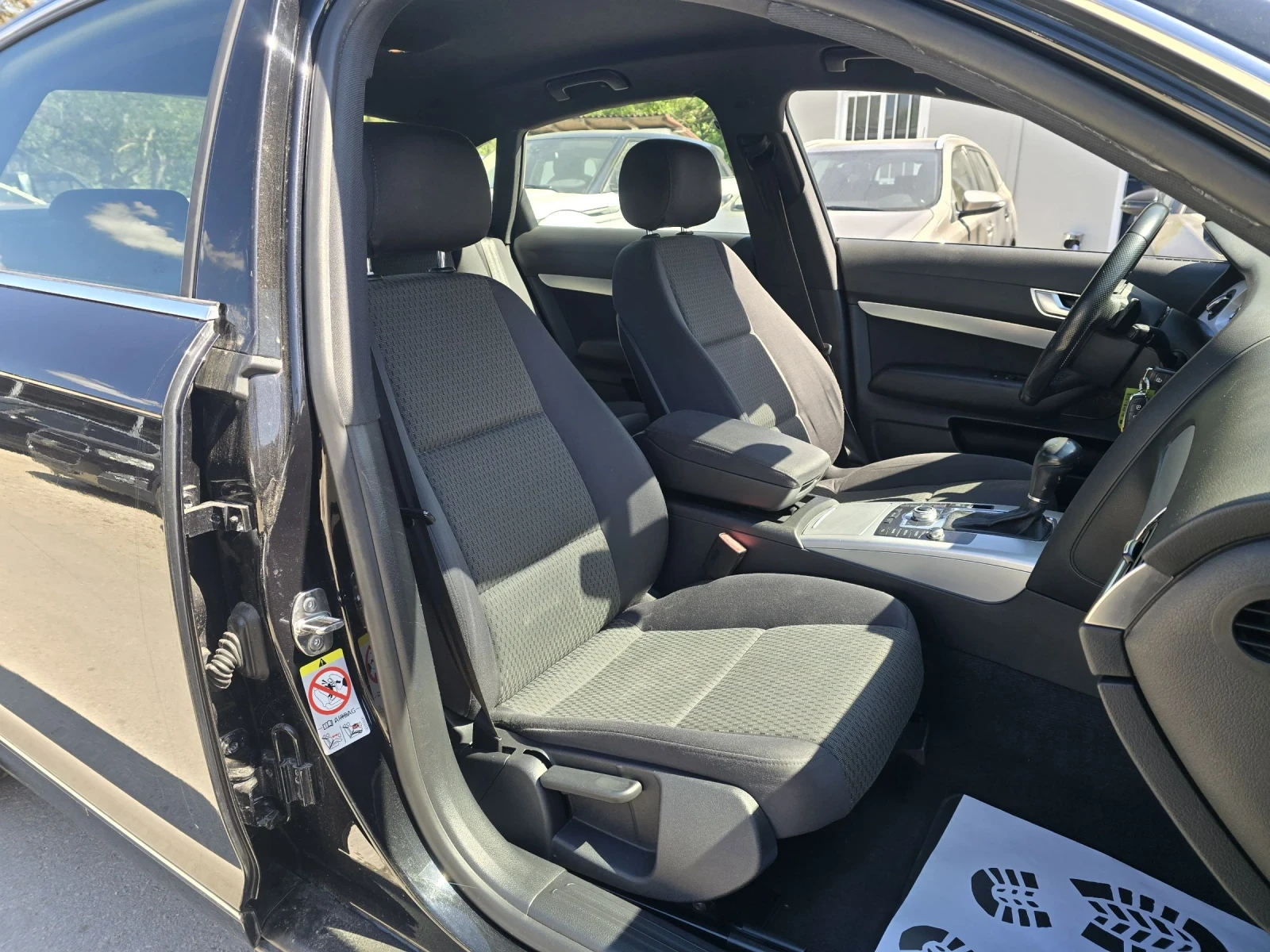 Audi A6 2.7TDI - 190к.с. - FACELIFT - 152 000КМ!, снимка 12 - Автомобили и джипове - 53189986