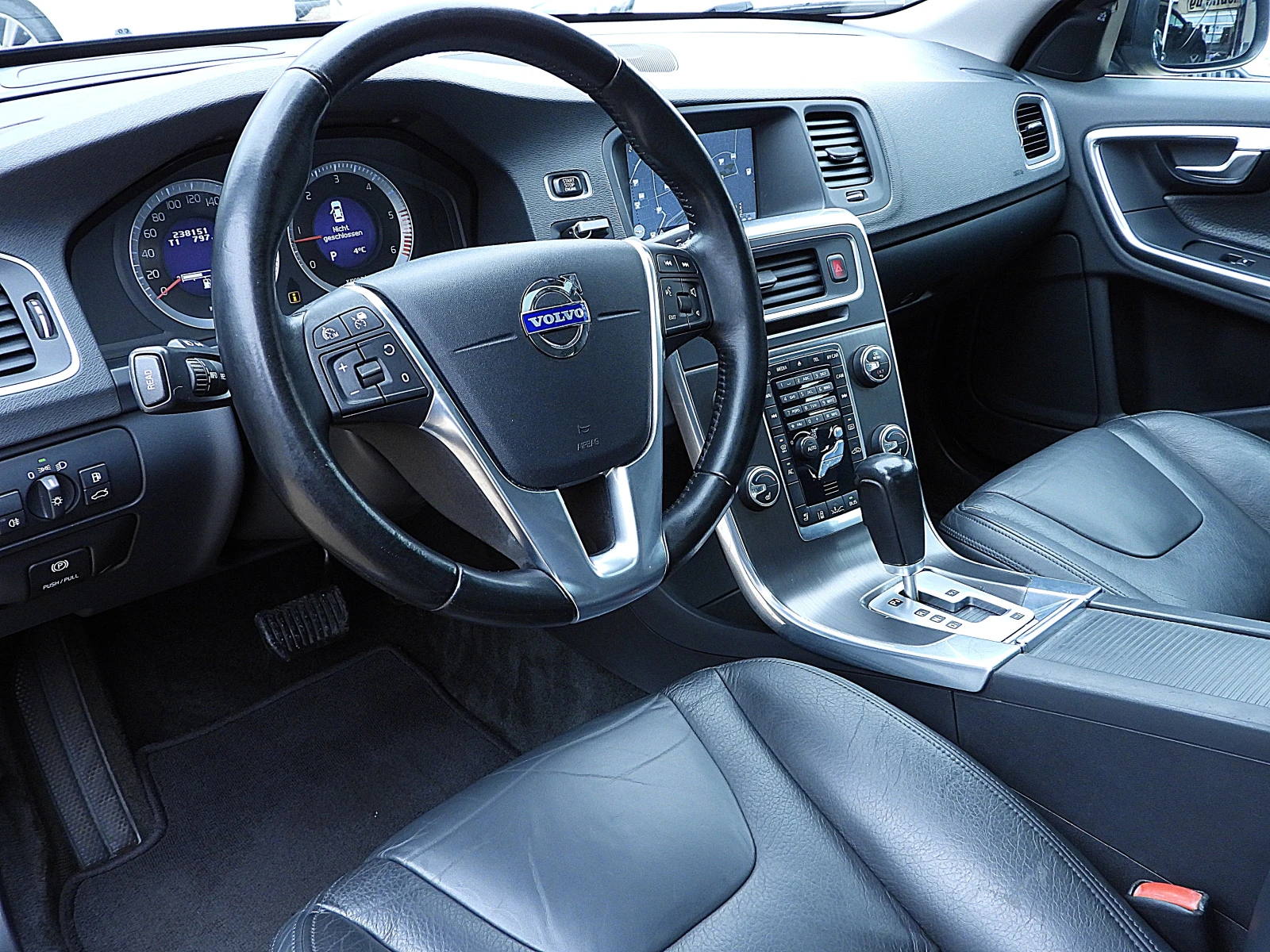 Volvo S60 2.4���������-���������/����/����/LANE ASSIST/BLISS | Mobile.bg � ����������� 9