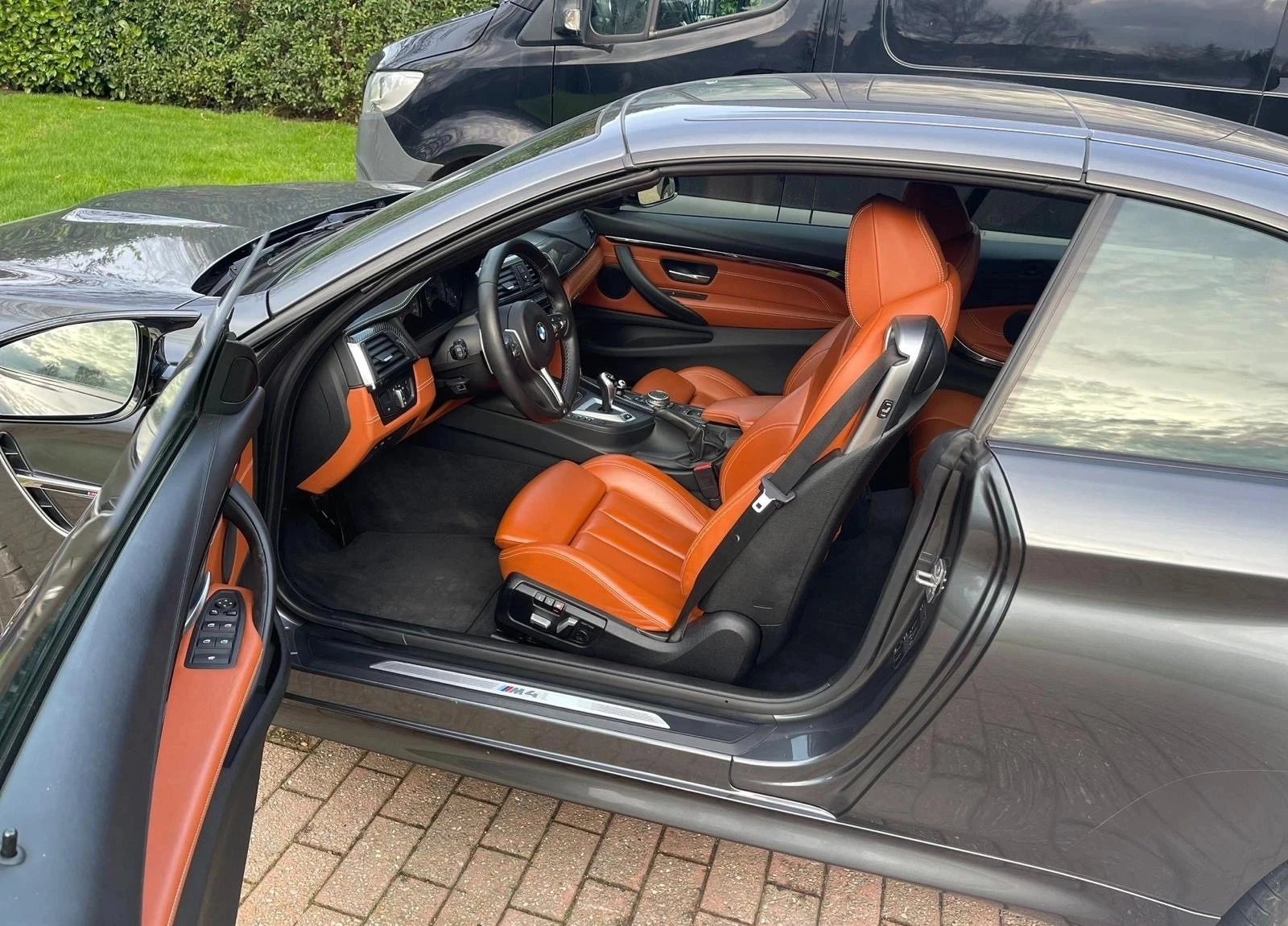 BMW M4 | Mobile.bg � ����������� 5