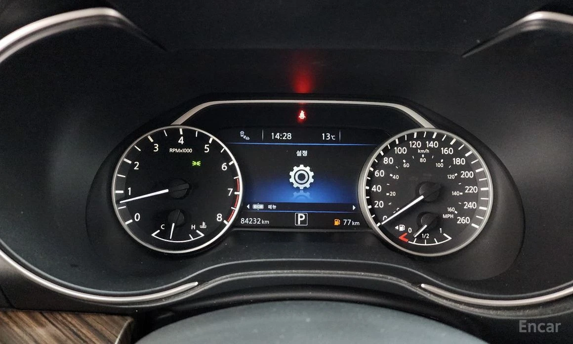 Nissan Maxima, снимка 8 - Автомобили и джипове - 53841303