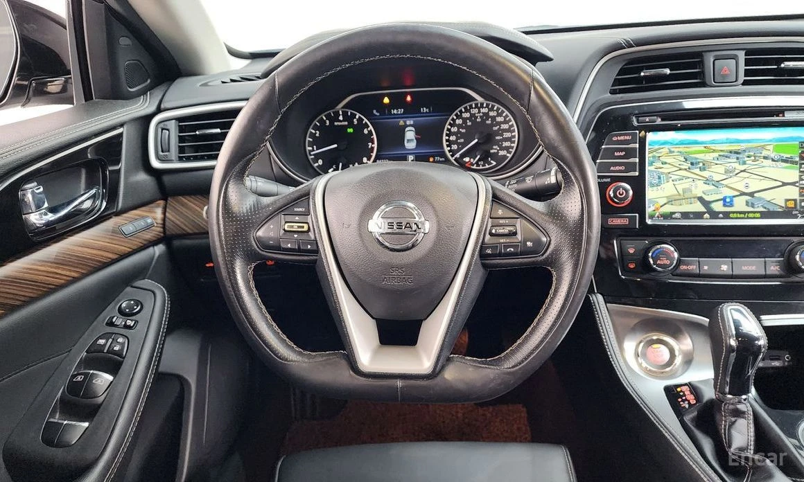 Nissan Maxima, снимка 13 - Автомобили и джипове - 53841303