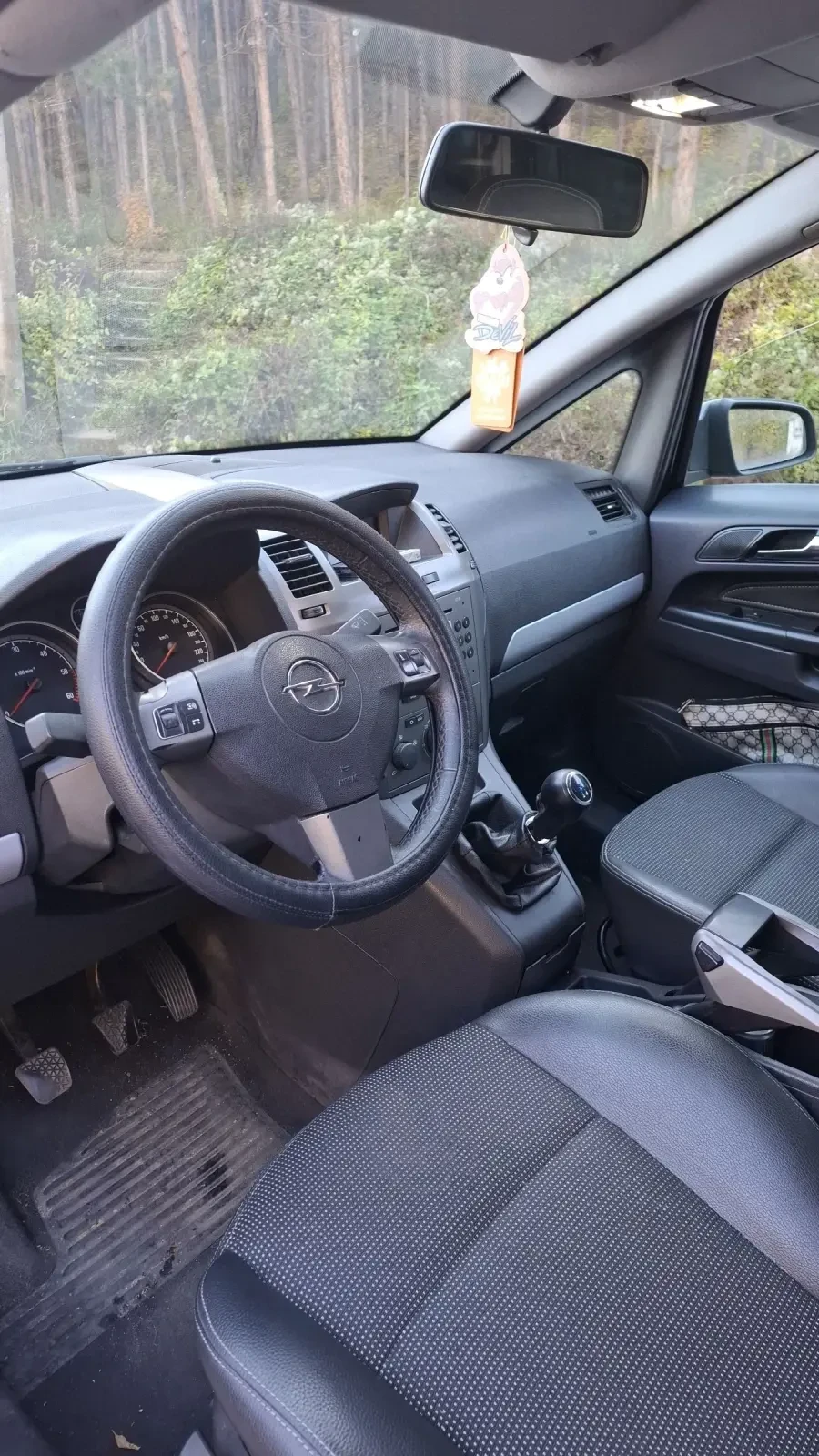 Opel Zafira, снимка 7 - Автомобили и джипове - 54078687