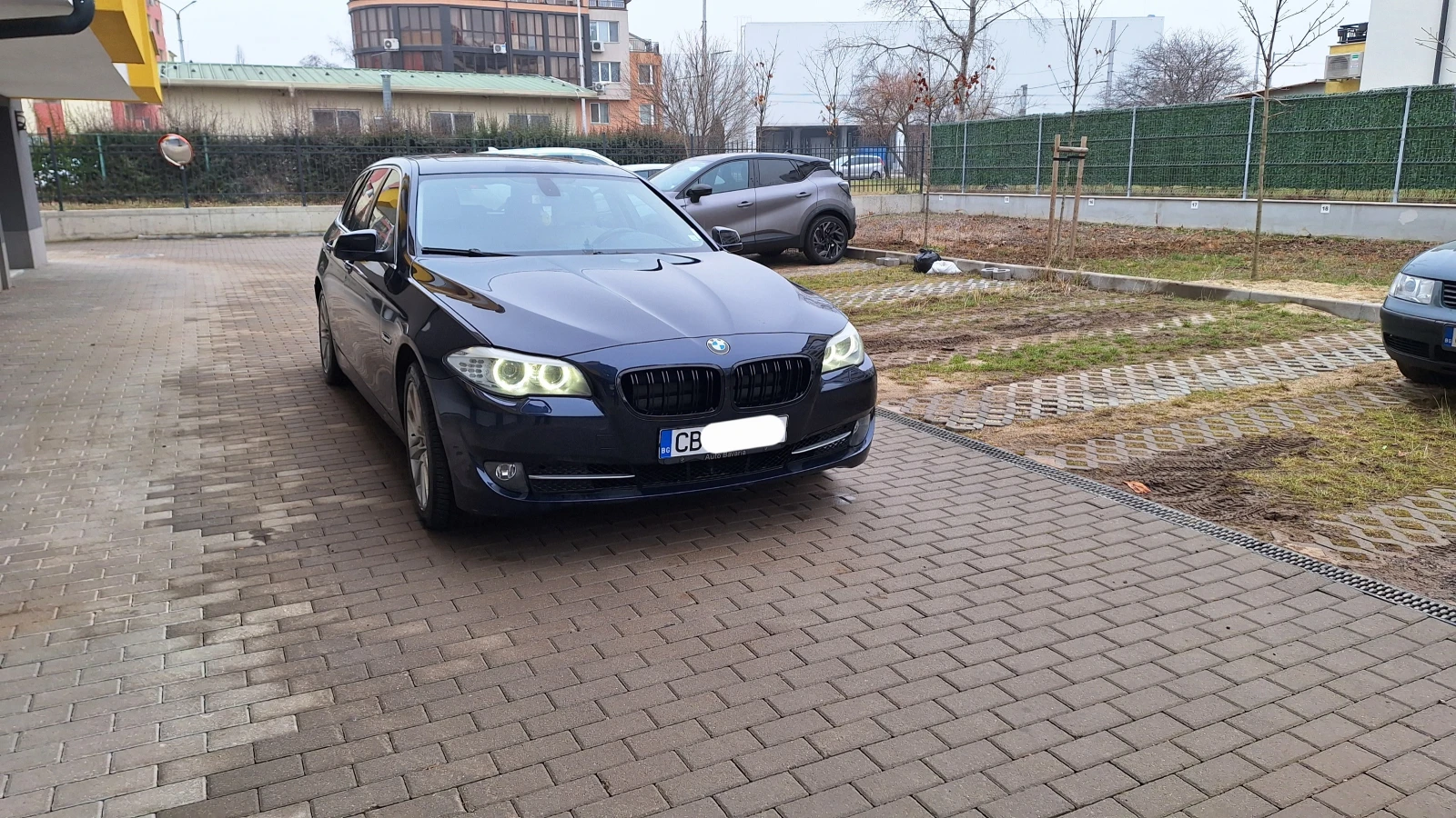 BMW 525 D Xdrive ПАНОРАМА, снимка 2 - Автомобили и джипове - 54136235