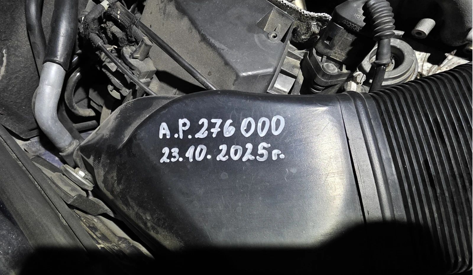 VW Passat 1.9TDI Highline, снимка 14 - Автомобили и джипове - 54248200