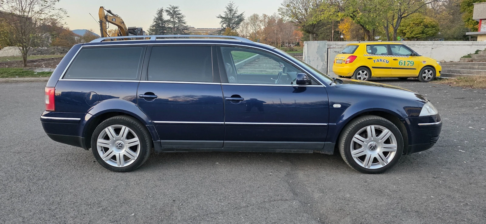 VW Passat 1.9TDI Highline, снимка 3 - Автомобили и джипове - 54248200