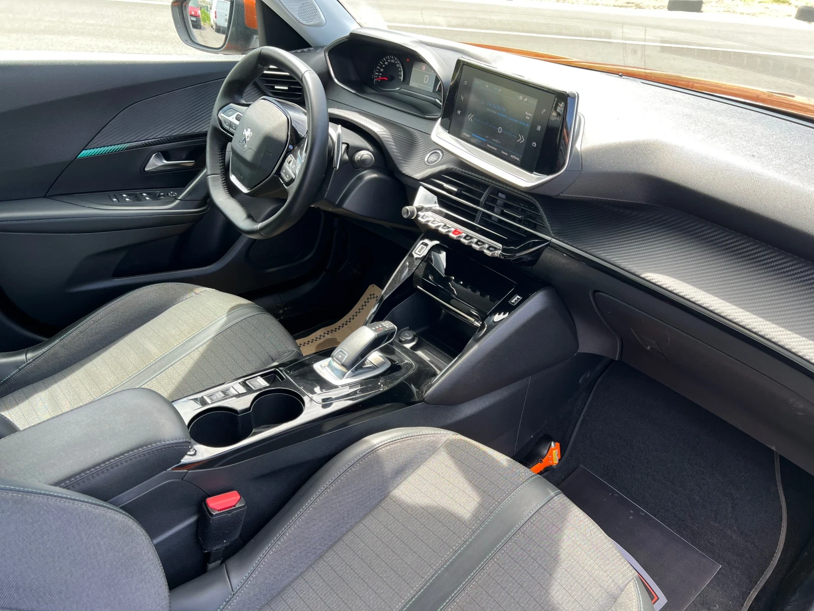 Peugeot 2008 1.2-131�� | Mobile.bg � ����������� 11
