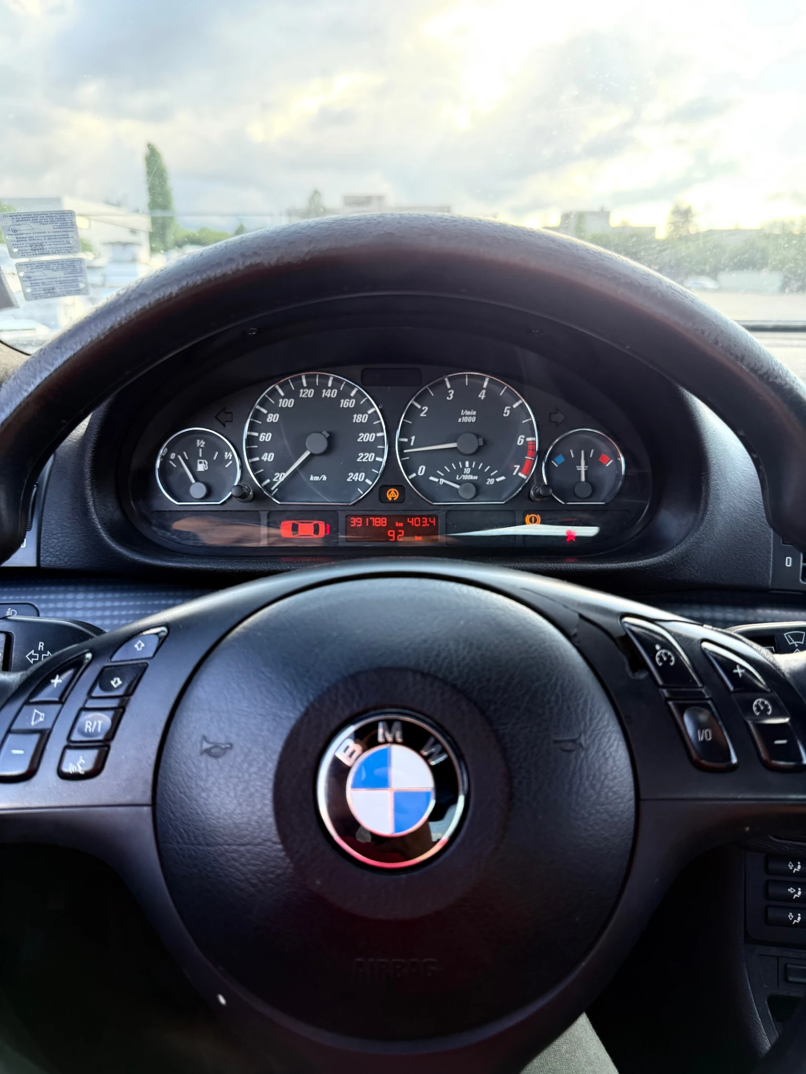 BMW 325 Ci/M54/LCI/M-pack/Carplay/Ръчка, снимка 12 - Автомобили и джипове - 54782752