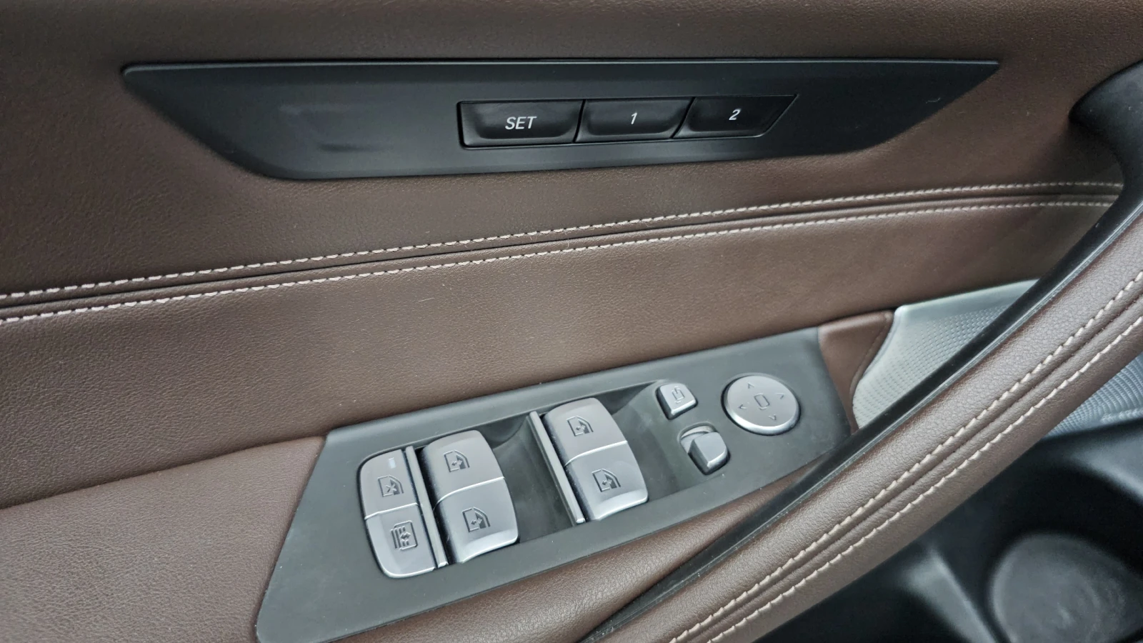 BMW 550 М550* XDRIVE* HEADUP* 360* КАМЕРИ* ОБДУХ* , снимка 13 - Автомобили и джипове - 54982874