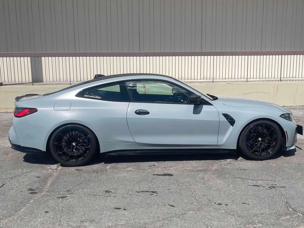 BMW M4 Competition  CARFAX, снимка 3 - Автомобили и джипове - 54999399
