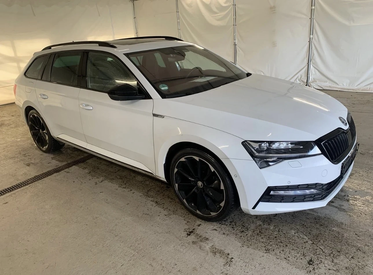 Skoda Superb 2.0TDi* SPORTLINE* 4x4* PANORAMA* 360* ПЕЧКА, снимка 2 - Автомобили и джипове - 55545343