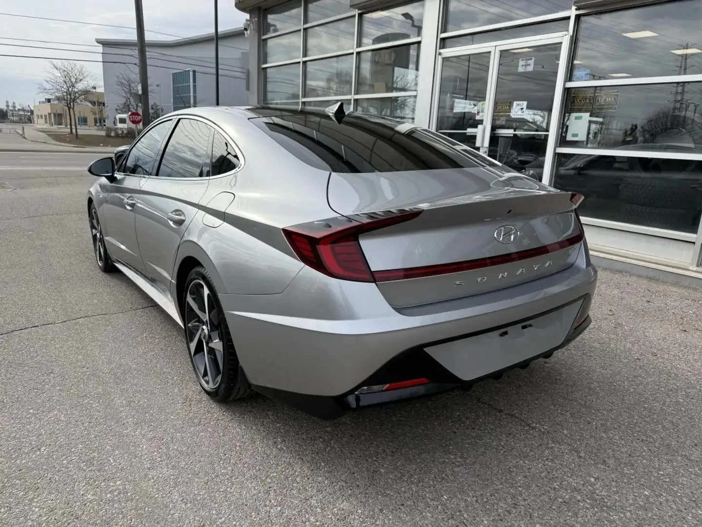 Hyundai Sonata SPORT 1.6T ЦЕНА ДО БЪЛГАРИЯ АВТОКРЕДИТ, снимка 5 - Автомобили и джипове - 55585589