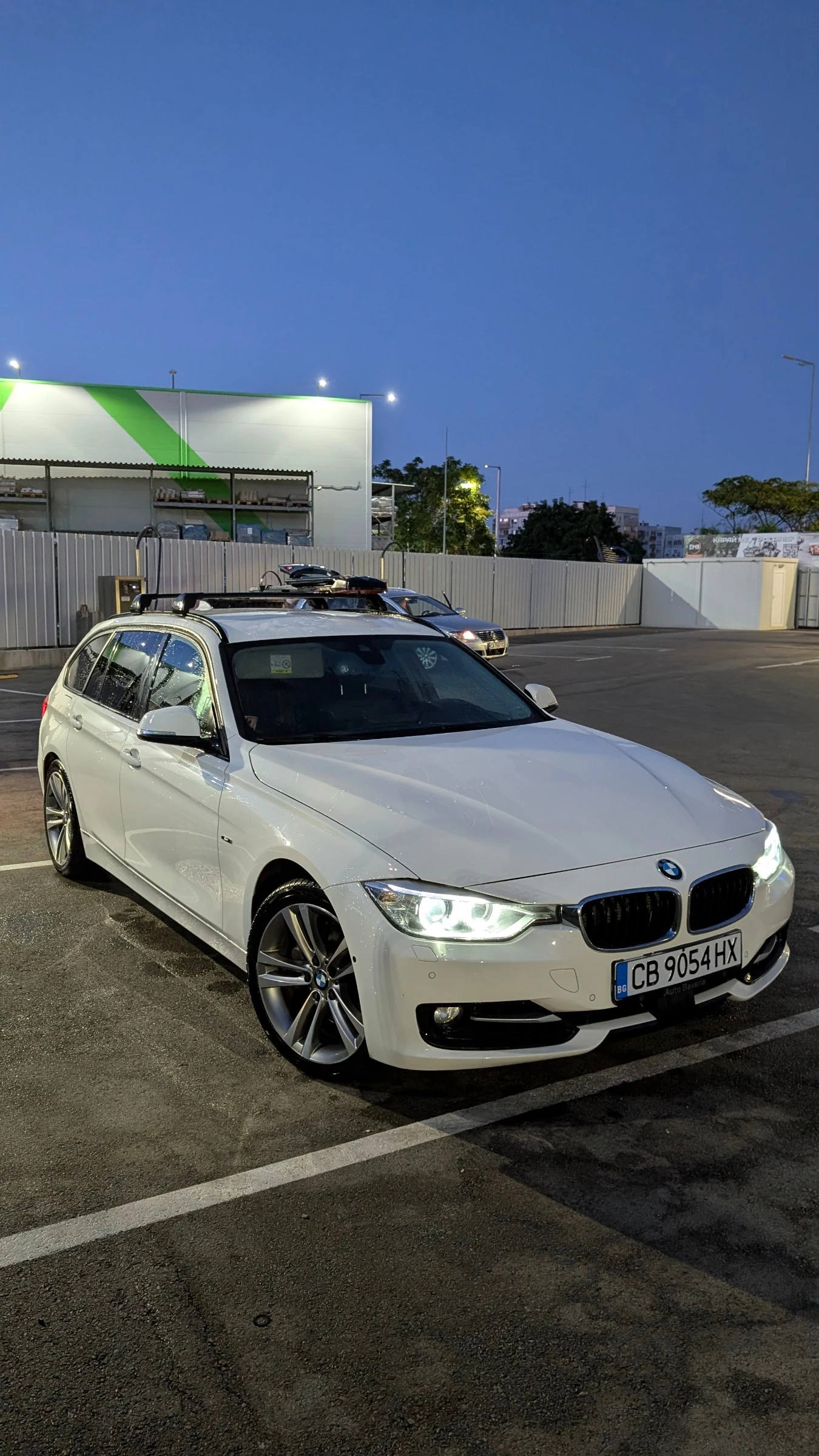 BMW 335, снимка 3 - Автомобили и джипове - 55702457
